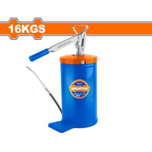 Hand-operated grease lubricator